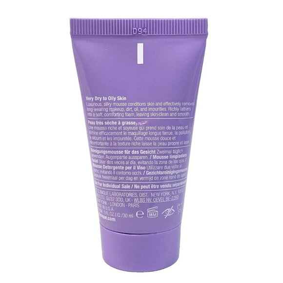 Clinique Lavender Facial Cleansing Mousse - Picture 2 of 10